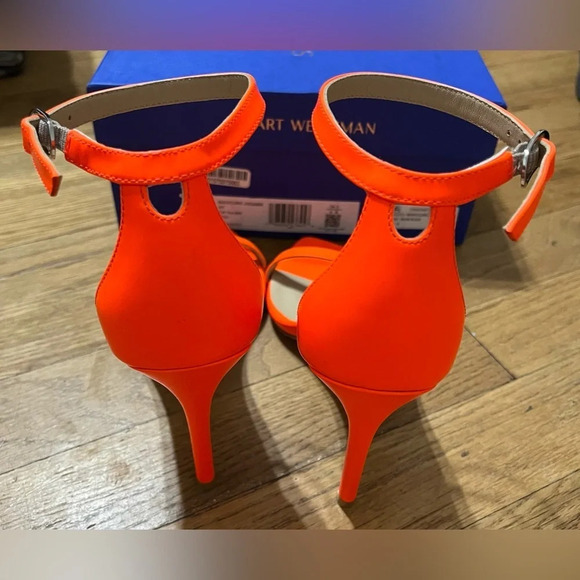 Stuart Weitzman Nudistcurve 100 Sandal in Orange Neon Blaze - Picture 5 of 11